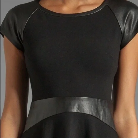Diane Von Furstenberg Black Fit & Flare Skater Dress, Leather Details, Size 0 - Picture 3 of 11